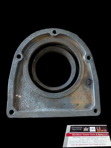 USED JOHN DEERE G TRACTOR CRANKSHAFT MAIN BEARING OIL SLINGER CAP COVER F77R