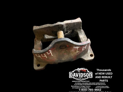International Farmall 444 IH tractor frontend front axle carrier mount bracket