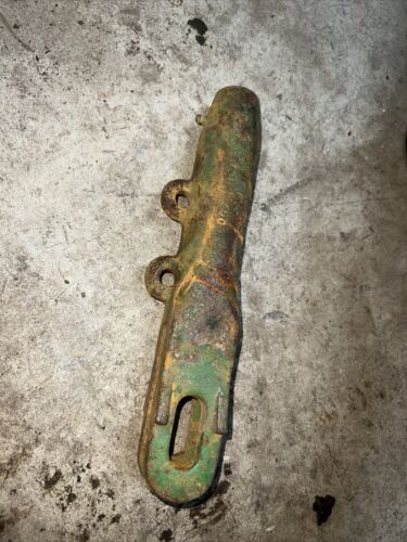 NEW Lower Lift Link Yoke fits John Deere 2030 2555 2020 2040 1020 2350 2355