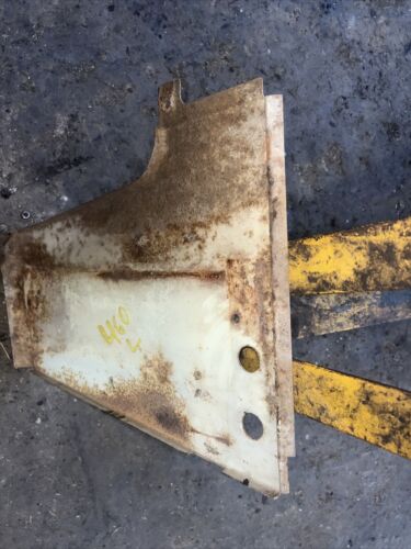Farmall 460 RC Tractor IH IHC radiator left side front cover panel