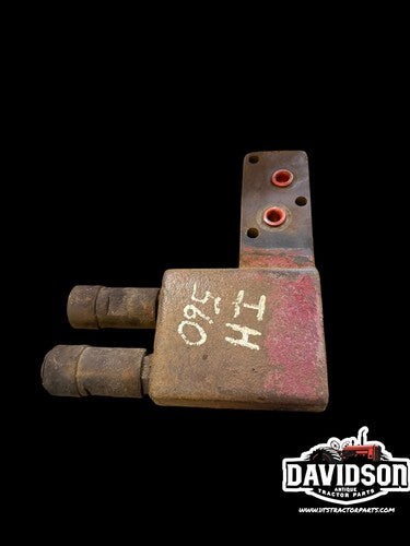IH Farmall 560 Hydraulic Remote Block Assembly 374454-R1
