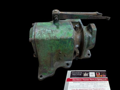 1948 John Deere B Tractor B2630R Complete governor housing w/ gears
