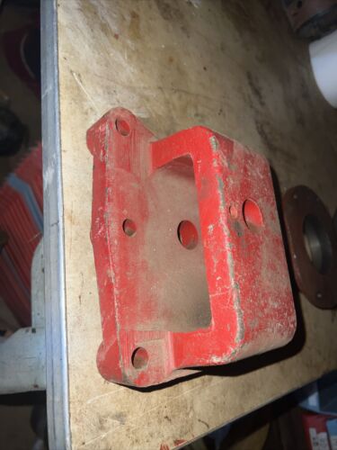 Drawbar Support Bracket Fits 2400A 2500A 385 454 464 485 495 574 585 595 674 684