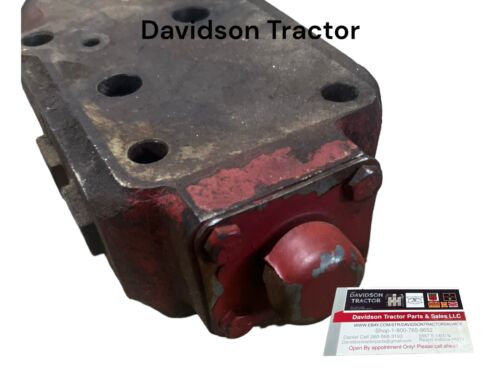 IHC Farmall Hydraulic Block Antique Tractor