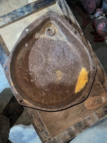 IHC Farmall M Brake cover Antique Tractor