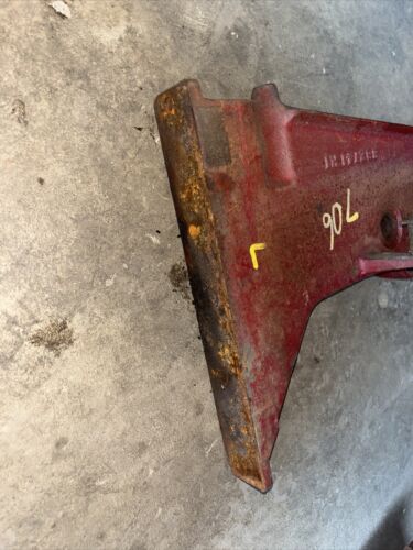 International Support-gear Selector LH 382741R1 IH Farmall 706