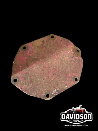 International Farmall 656 IH tractor hydraulic filter holder cover 377873R1
