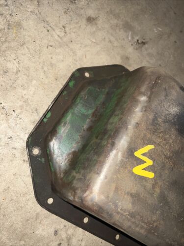 John Deere M oil pan gas engine AM1788T