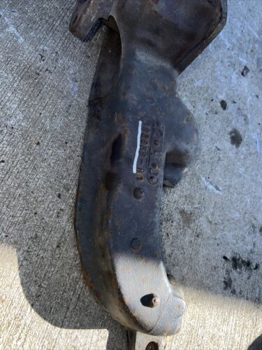International Harvester 128656R1 Manifold