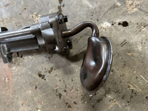 International 460 Gas Oil Pump Antique Tractor
