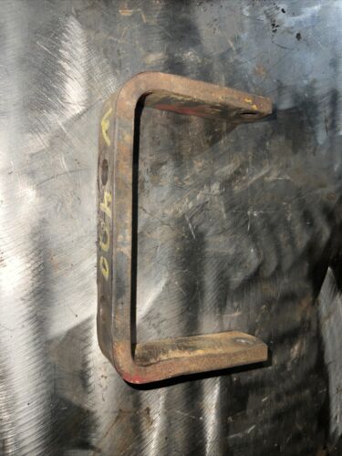 International W-400 Generator Bracket Antique Tractor