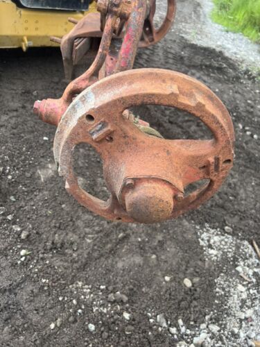 Mcormick IH W6 WD6 International Wheatland Standard Front Axel W/hubs