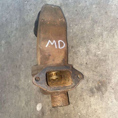 Farmall M diesel MD tractor IH engine motor top thermostat holder to radiator