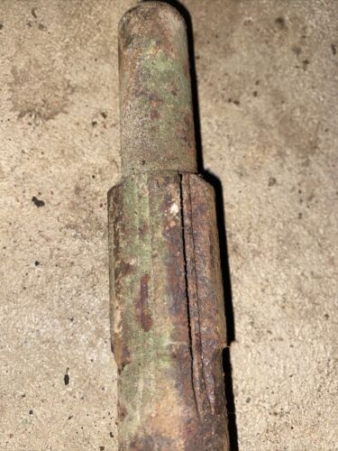 Farmall A tractor main transmission drive shaft IHC part B BN driveline shaft IH