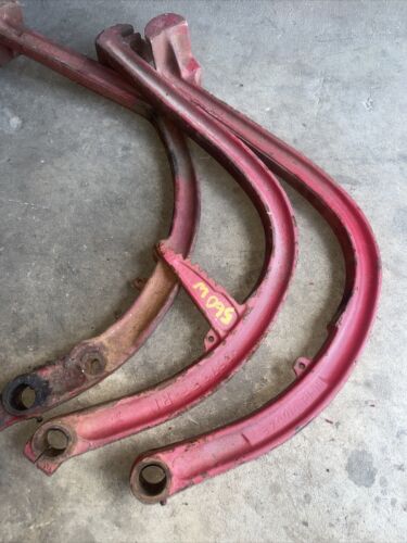 IH 560 Wheetland Clutch/Brake Pedals w/rod Antique Tractor