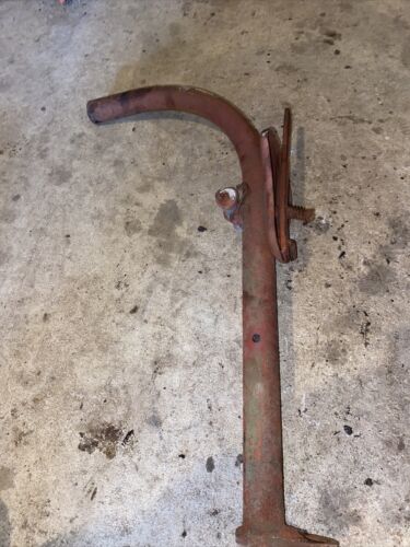 Farmall B BN tractor IH steering shaft support tower bracket With Throttle