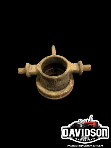 International Clutch Release Bearing Carrier  300 330 340 350 460 474 504 606 +