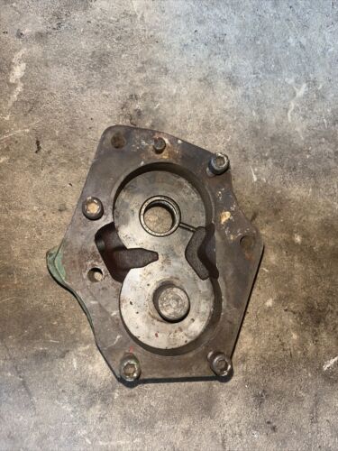 John Deere M MT M341T Hydraulic Pump Housing Antique Tractor