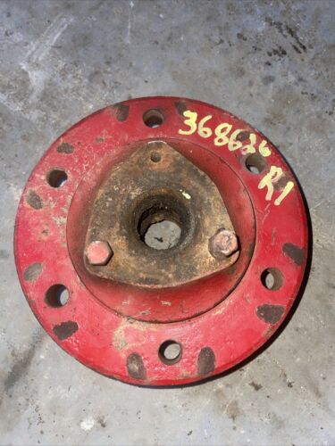 Farmall International Harvester 240 340 330 404 444 Front Axel Hub