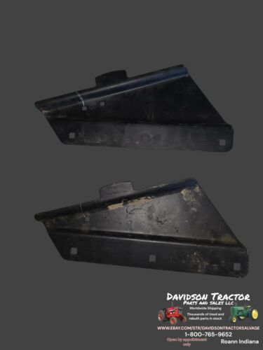 Genuine John Deere A45390 New Old Stock Bracket PAIR