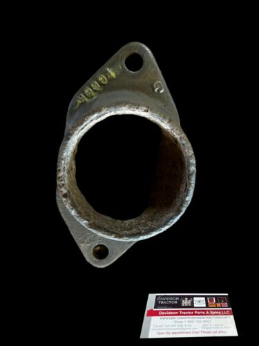 John Deere G Lower Cylinder Head Water Pipe Casting F666R
