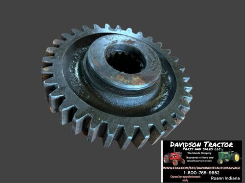 John Deere JD G 70 Tractor Transmission drive 5th 6th gear F566R