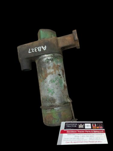 John Deere unstyled US B air cleaner top casting AB327R AB327