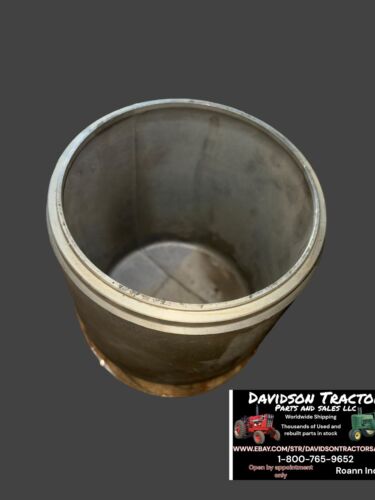 R63093 JOHN DEERE 4050 4020 4430 4230 4440 4630 TRANSMISSION OIL FILTER COVER