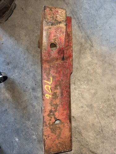 SUPPORT LATERAL LIMITER IH Farmall 706 383591-R1 Antique Tractor RIGHT