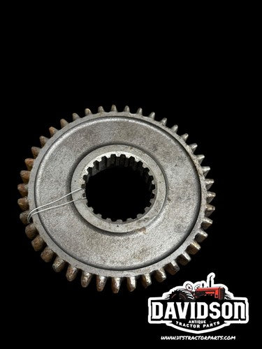 Ford 3415 3rd Sliding Gear 41 Tooth SBA322341560