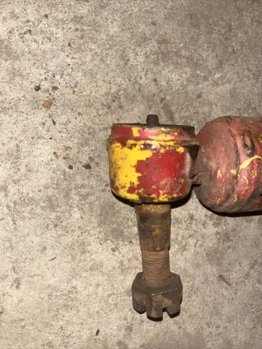 International Farmall 444 IH tractor Right powersteering power steering cylinder