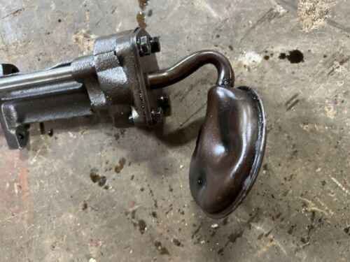 International 460 Gas Oil Pump Antique Tractor
