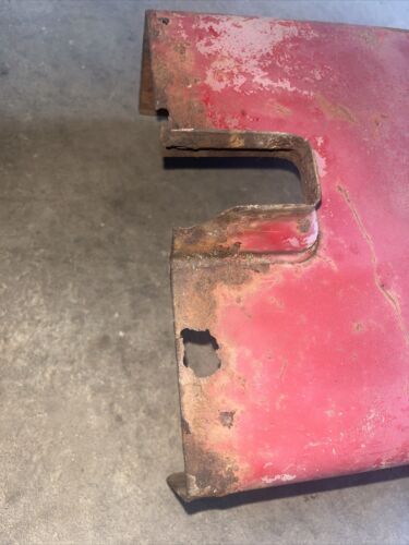 Farmall 450 400 Tractor IH dash cowling valve cover tachometer Holder