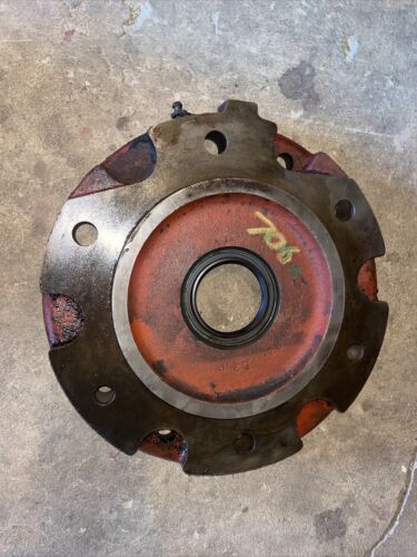 1964 Farmall IH 706 Tractor Brake Cylinders / Pistons