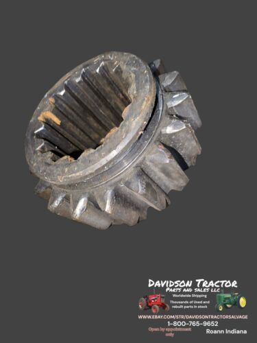 John Deere 720 730 sliding gear shaft drive F2621R