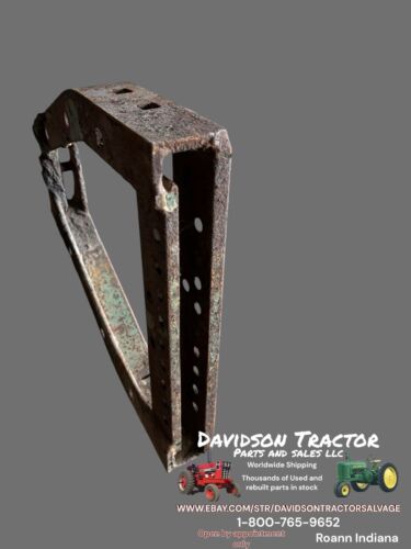 John Deere Styled  B Drawbar Frame Antique Tractor