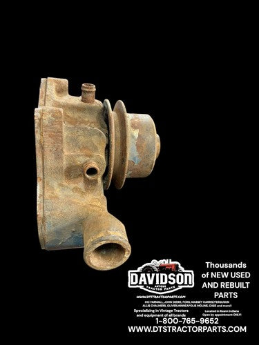 For John Deere Water Pump RE506050 RE506050, R503548, R91810, R97081 Good Used