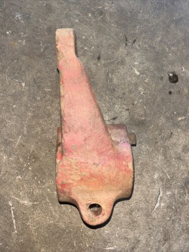 International Harvester Clamp 451482-R2
