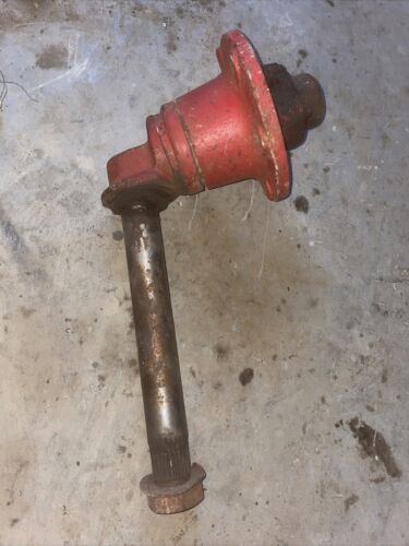 IH Farmall 966 1066 Front spindle w/hub Antique tractor