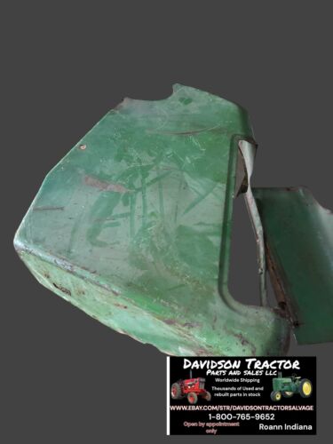 Used John Deere AR32572 Left Hand Rockshaft cover 3010, 3020, 4010, 4020