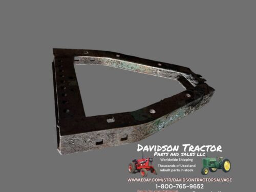 John Deere Styled  B Drawbar Frame Antique Tractor