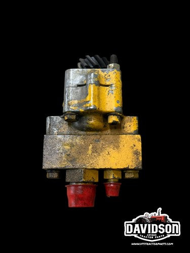 CUB LO BOY 154 184 185 INTERNATIONAL IH 547135R91 HYDRAULIC PUMP 