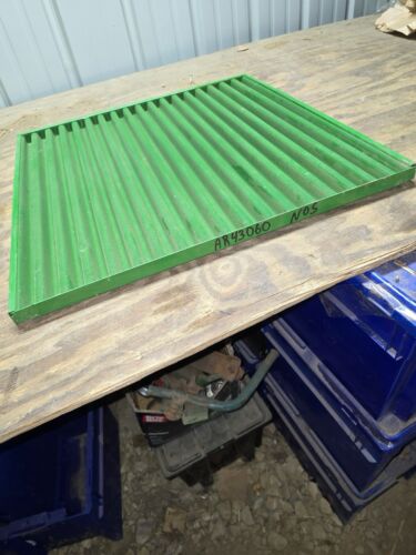 Side Screen fits John Deere 4520 4620 AR43060 NEW OLD STOCK