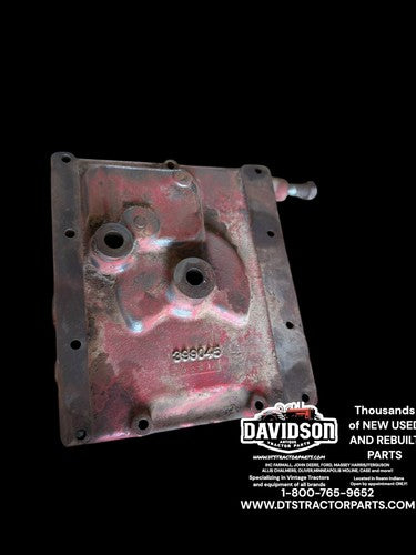 1970 Farmall IH 826 Tractor Transmission Shift Cover Plate 399045