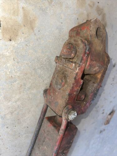 International Farmall IH 1066 tractor 3pt hitch adjustable lift arm IHC