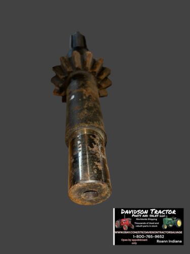 John Deere B3661R Gear Shaft Antique Tractor