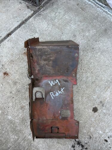 IHC Mcormick W9 Gas Right foot platform W9 International Antique tractor