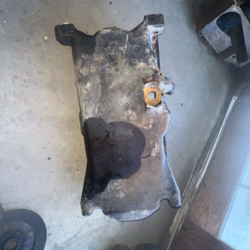 Used Engine Oil Pan with Filler Tube fits Case IH 895 4230 fits International