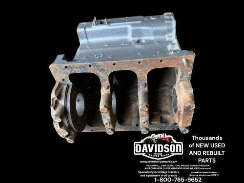 3711164A-1 Perkins 3.152 Engine Block Massey Ferguson 240 Antique Tractor