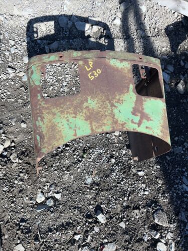 John Deere 530 LP Hood Antique Tractor